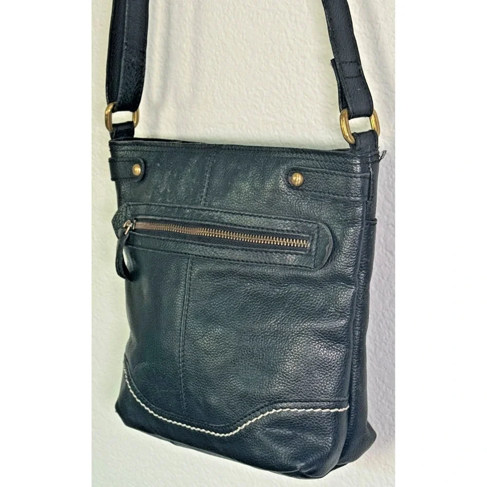 Born Black Leather Bucket Crossbody Shoulder Handbag Accent Stitching